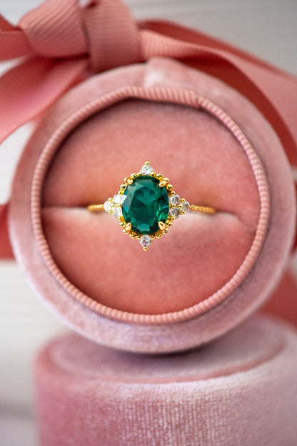 Ione Emerald Gold Ring